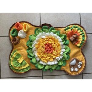 New Pet Snuffle Mat for Small and Medium Dogs, Interactive Sniff Feeding Mat